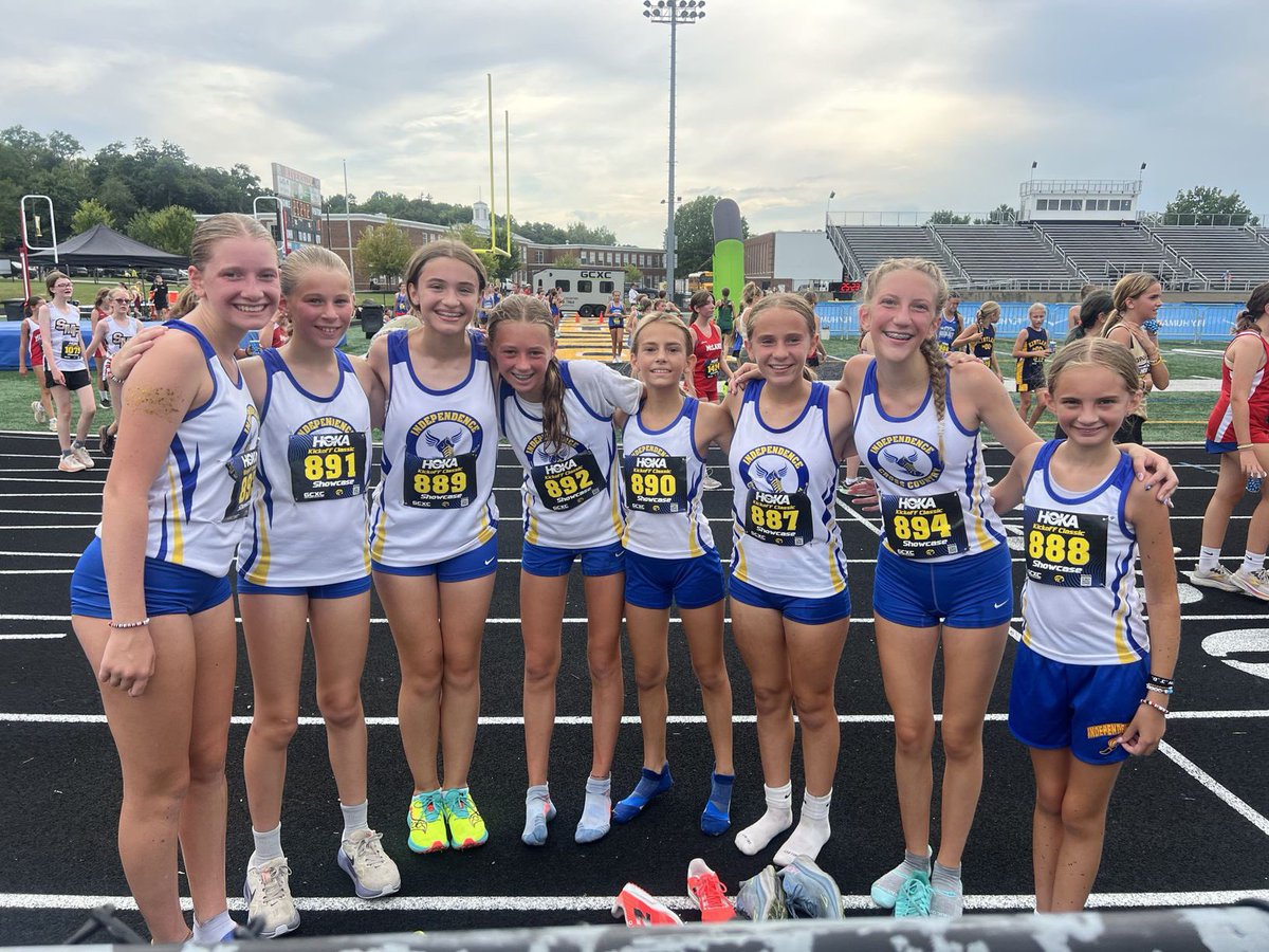 Independen67123's tweet image. Middle School XC Girls and Boys teams had a great start to the season at the Hoka Painesville Riverside Night Invitational.

*Boys 5th place 
Top finishers
Jayden Musni 4th 
Archer Dlugolinski 8th 

*Girls 14th place 
Top finisher
Lauren Sahli 23rd 
Paige Noggle 35th