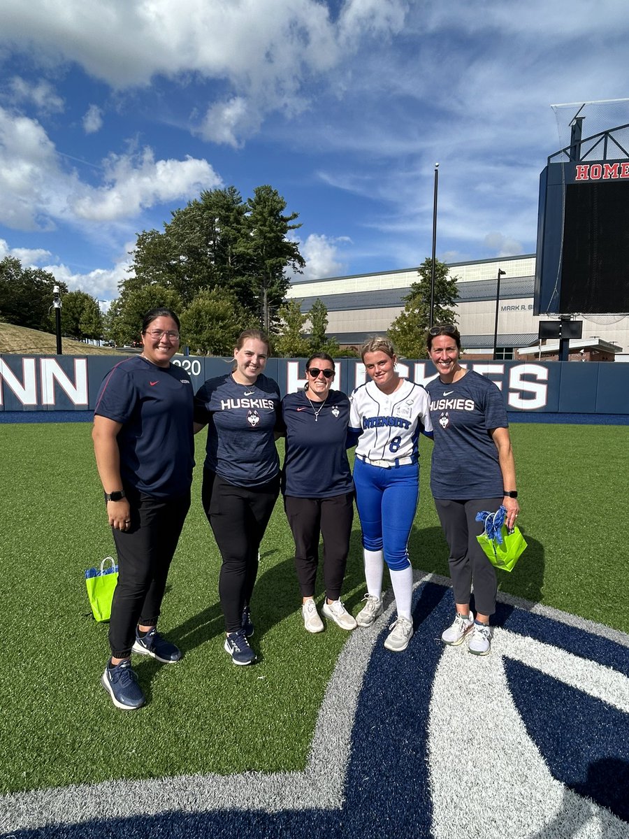 I had a great time <a href="/UConnSoftball/">UConn Softball</a> today! I loved seeing the amazing campus on move in weekend! ❤️💙 Thank you for the feedback! Can’t wait to come back! <a href="/CoachVUCONN/">Laura Valentino</a> <a href="/ggotgame45/">Giselle ‘G’ Juarez</a> <a href="/CoachMacUCONN/">Mackenzie Keyes</a>
 <a href="/D1Softball/">D1Softball</a> <a href="/ExtraInningSB/">EXTRA INNING SOFTBALL</a> <a href="/intensitykod/">Kevin ODonnell</a> <a href="/SBRRetweets/">Softball Recruiting Reposts</a> <a href="/SoftballRecruit/">Softball Recruit 🥎</a> <a href="/DirectRecruits/">Direct Recruits</a>
