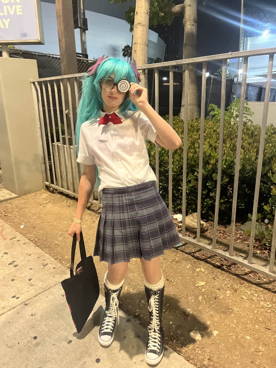 mothtower's tweet image. Rotten Girl Miku from Anime Expo last july