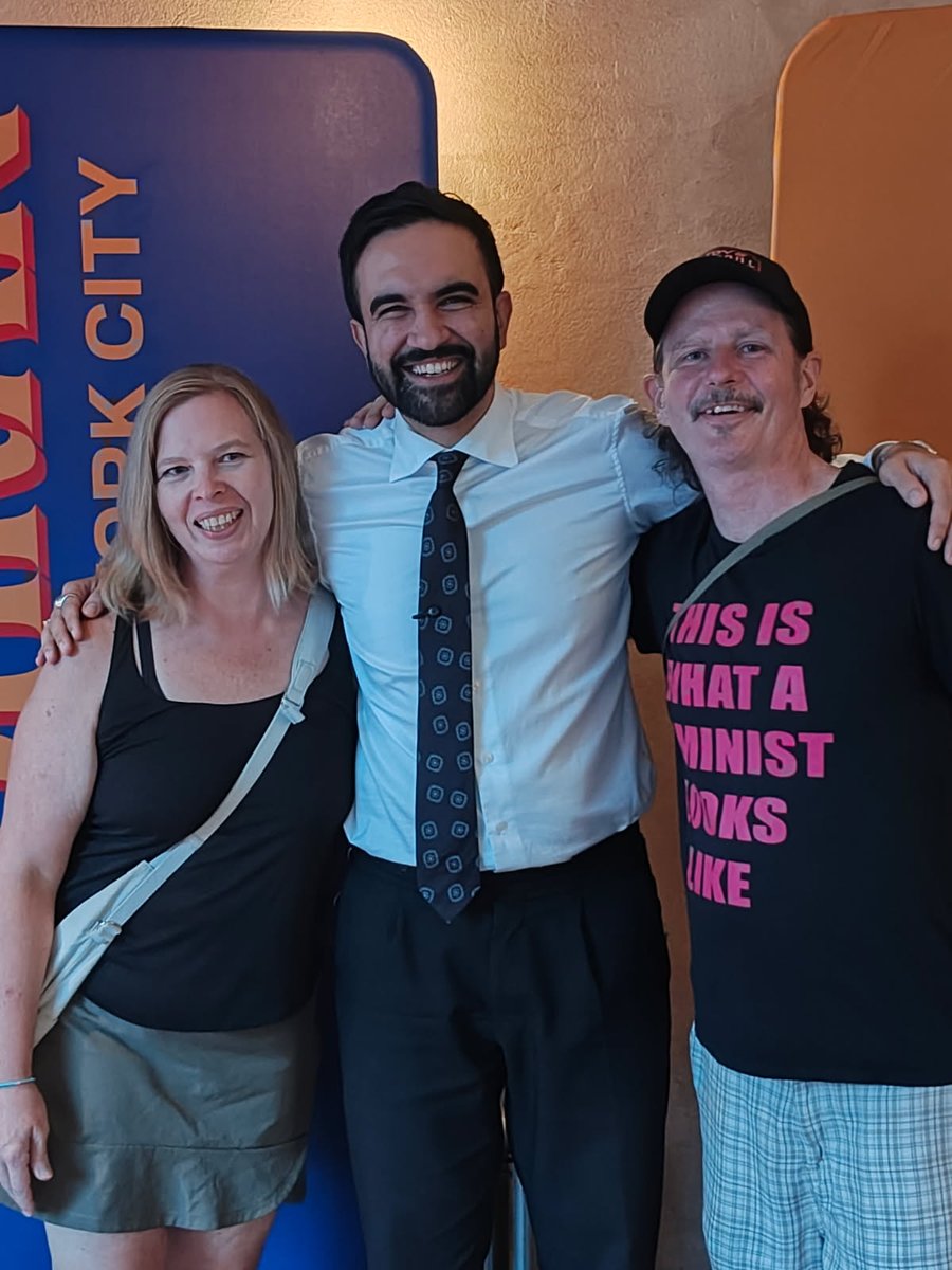 LGehrke801's tweet photo. Started at the old Tamany Hall and finished the #ZcavengerHunt in Astoria. Saw 5 more mayoral sites along the way, maybe learned a little about our city, met good people, and got to shake hands with NYC's next mayor. @ZohranKMamdani https://t.co/hweoU95i1I