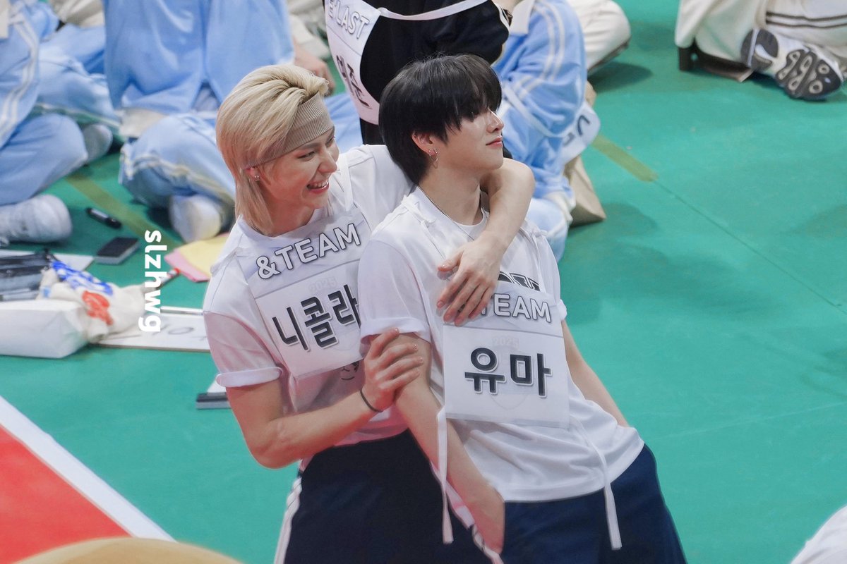 이거 왜 친친으로 올려?
ㄴ근친으로 올릴 수는 없잖아