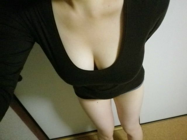 mxvtrf7's tweet image. 【まだみんな知らない神サイト発見！】 ⇒ tinyurl.com/4s4m6wzw Twitterは規制厳しいから、みんなこっちに回避！w 流れは、無料チャットでやり取り⇒ 写メ交換⇒ 即会♡