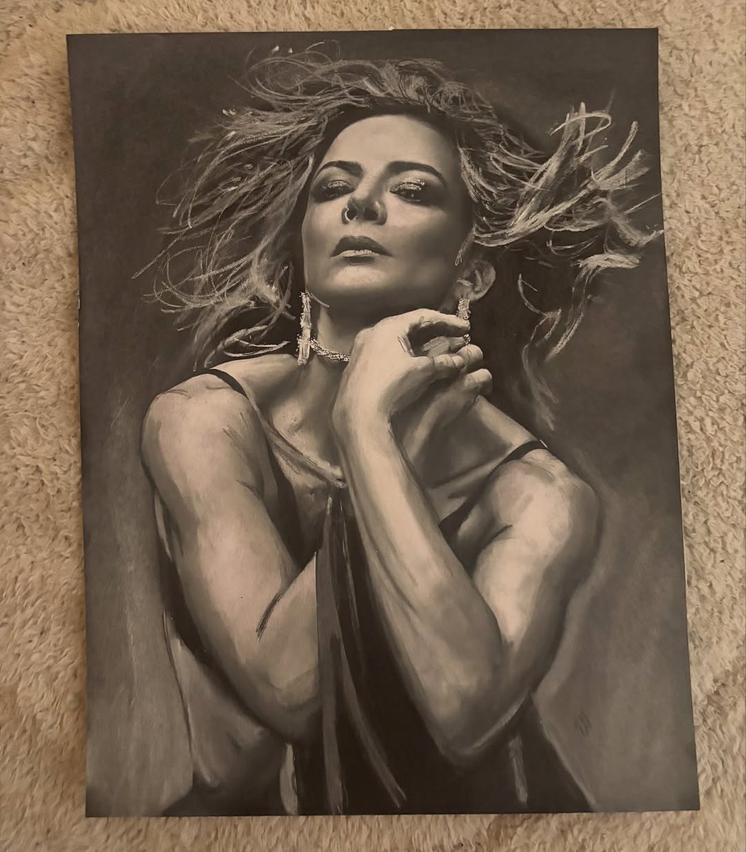 Dibujo de la hermosa <a href="/silvnavarro/">Silvia Navarro</a>