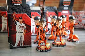 🚨BASEBALL’S IRON MAN CONTEST🚨

Happy Birthday to Baseball’s Iron Man! Win a Cal Ripken Iron Man bobble head!

⚾️ Purchase something at BaseballBBQ.com 
⚾️ Post &amp; Follow us
⚾️ Tag a friend

Winner 8/26!