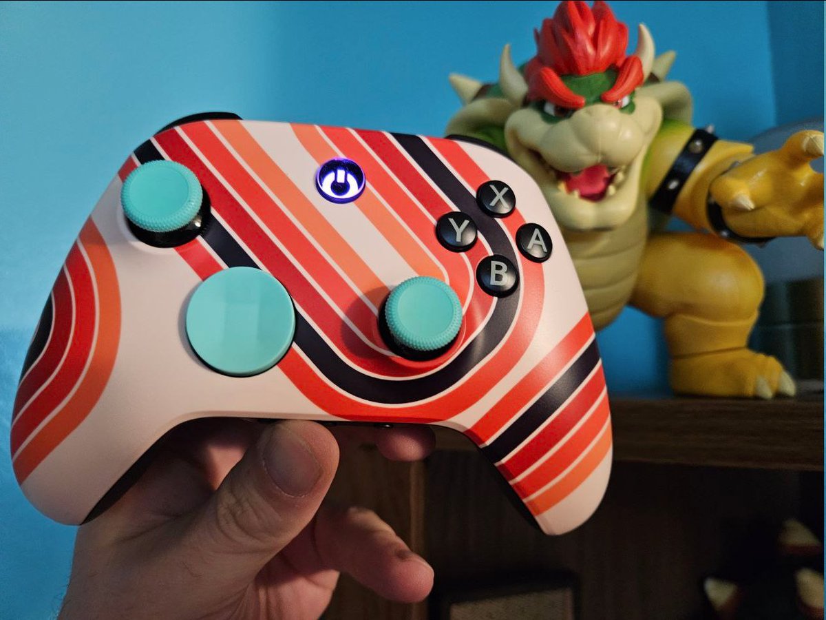 IndigoZephyrous's tweet photo. I'm live on #Twitch! Come check me out! Also, do you like my #CandyCon controller? I love this oldschool color combo. - https://t.co/63ZsOkpfrc - #VTuber #Nintendo #Furry #FurryStreamer #LGBTQIA #LGBT #Switch2 #NintendoSwitch2 #NintendoSwitch #Bowser #DaddyBowser #KingKoopa https://t.co/aHU1joycjd