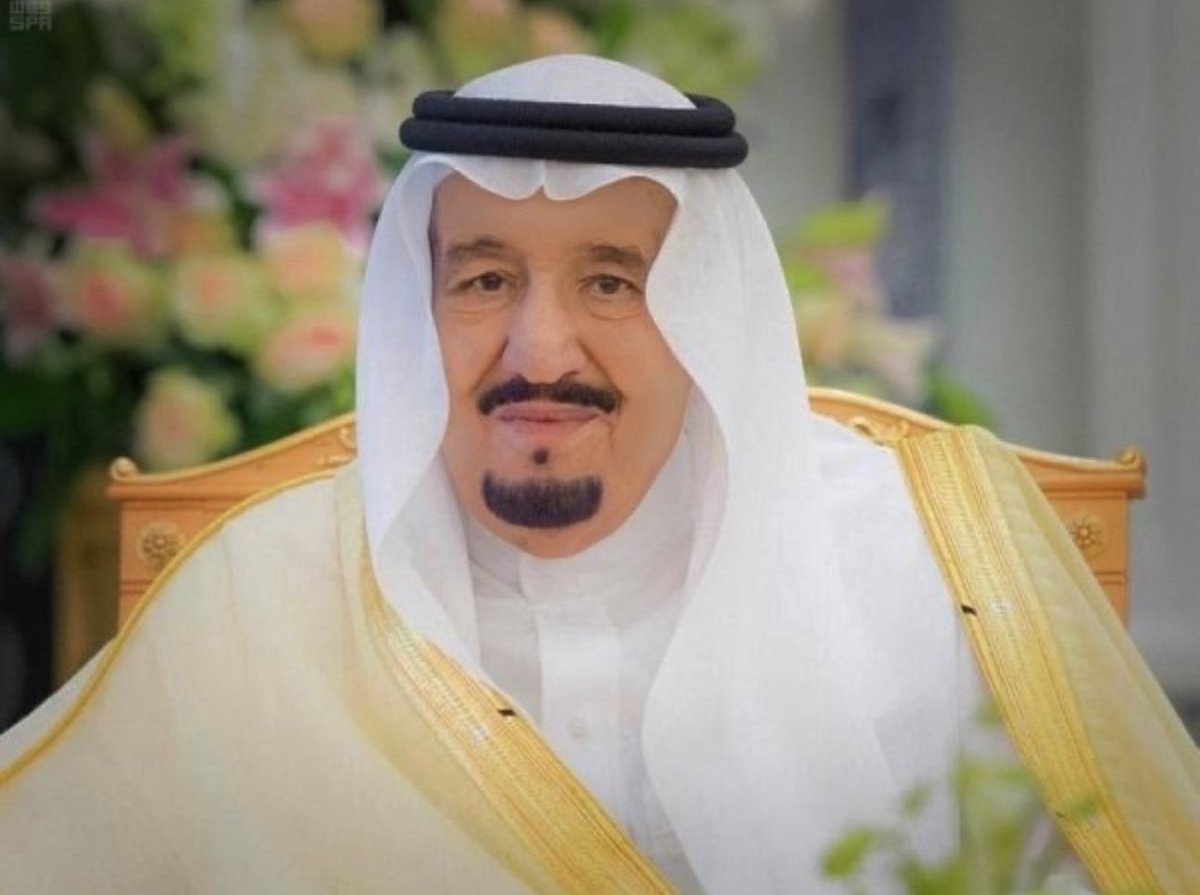 اللهم بارك في عمر والدنا جميعاً #الملك_سلمان_بن_عبدالعزيز، وزده عزًا وتمكينًا، واغمر أيامه بالخير والبركة ،،،..