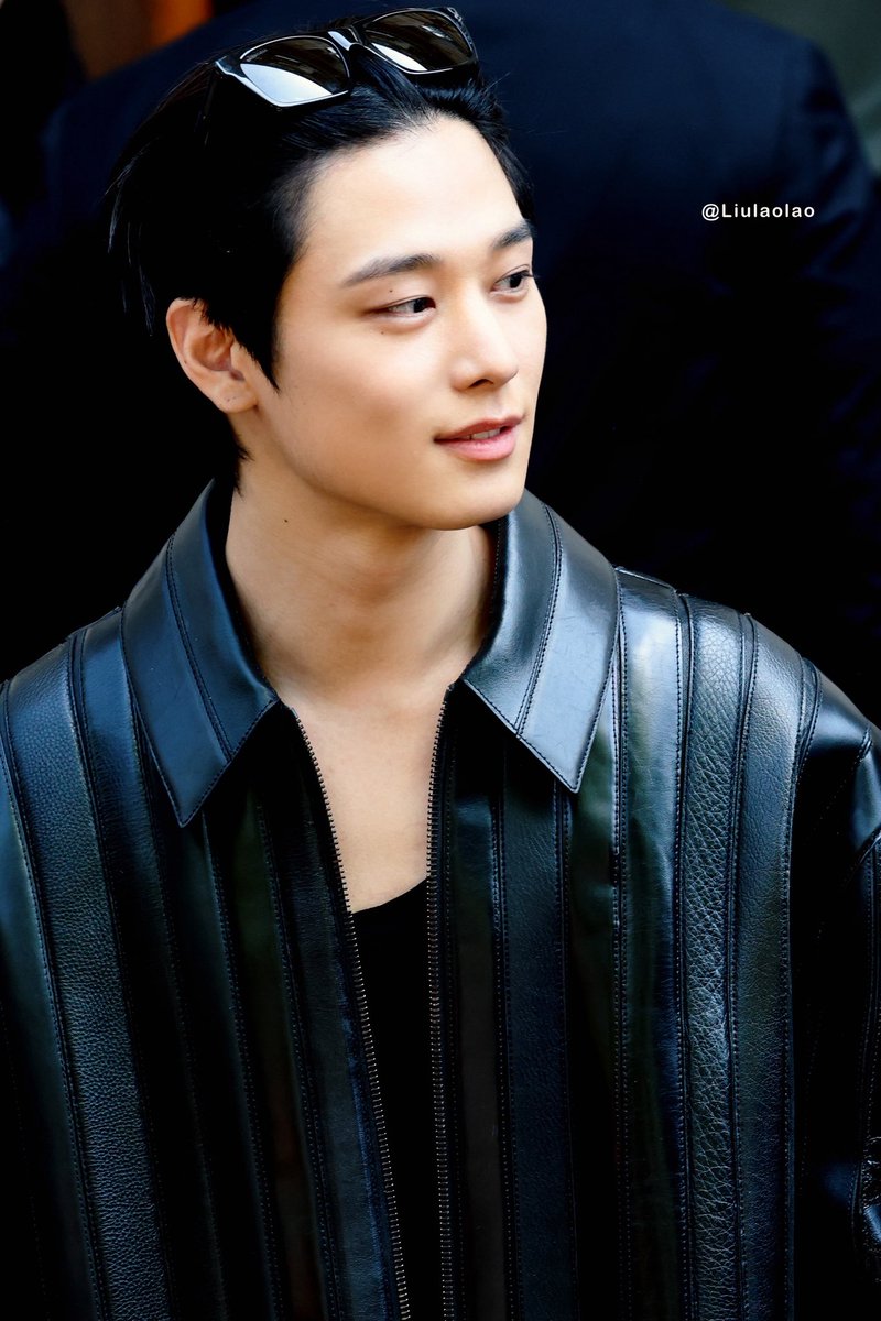 250709 BALENCIAGA 54TH Couture Collection #주연 #JUYEON 

파리 브이로그 주세요😣