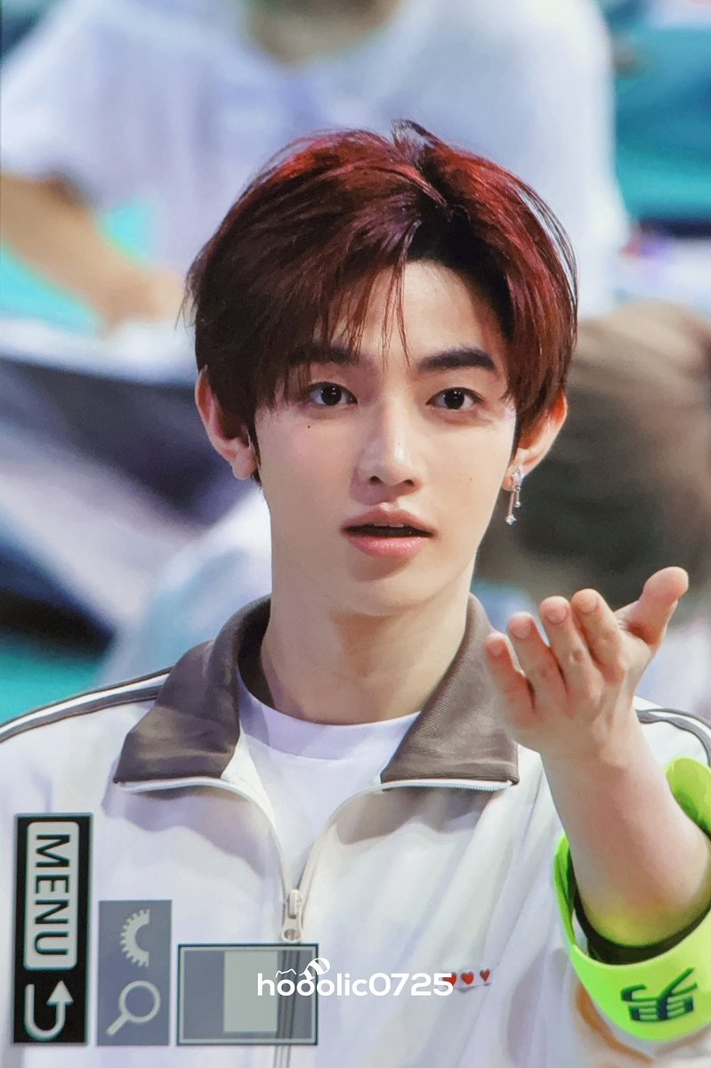 20250825

#장하오 #ZHANGHAO #章昊 #ジャンハオ
#ZB1 #제로베이스원 #ZEROBASEONE