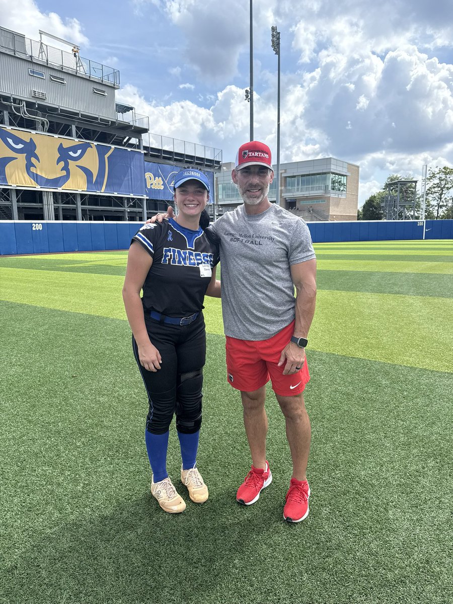 Had an amazing time yesterday at the Pitt Camp! Thank you coaches and players, loved being able to talk and learn some drills from you guys! Also a thanks to Carnegie Mellon university on some hitting tips!
<a href="/08FinesseNEO/">Finesse 17u-Myers</a> <a href="/Pitt_SB/">Pitt Softball</a> <a href="/CarnegieMellon/">Carnegie Mellon University</a>