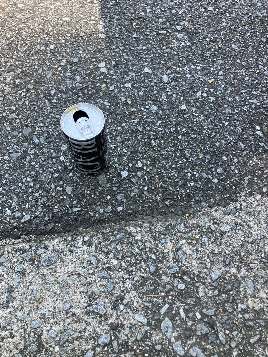 今週の目標

・イライラしたら空を見る
 . 脂っこいものを食べる回数を控える