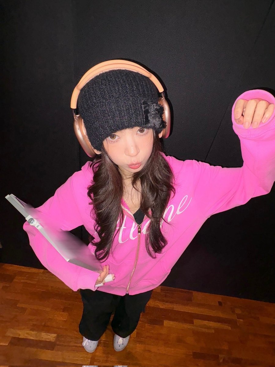 𝗆𝗂𝗆𝖺. tweet media