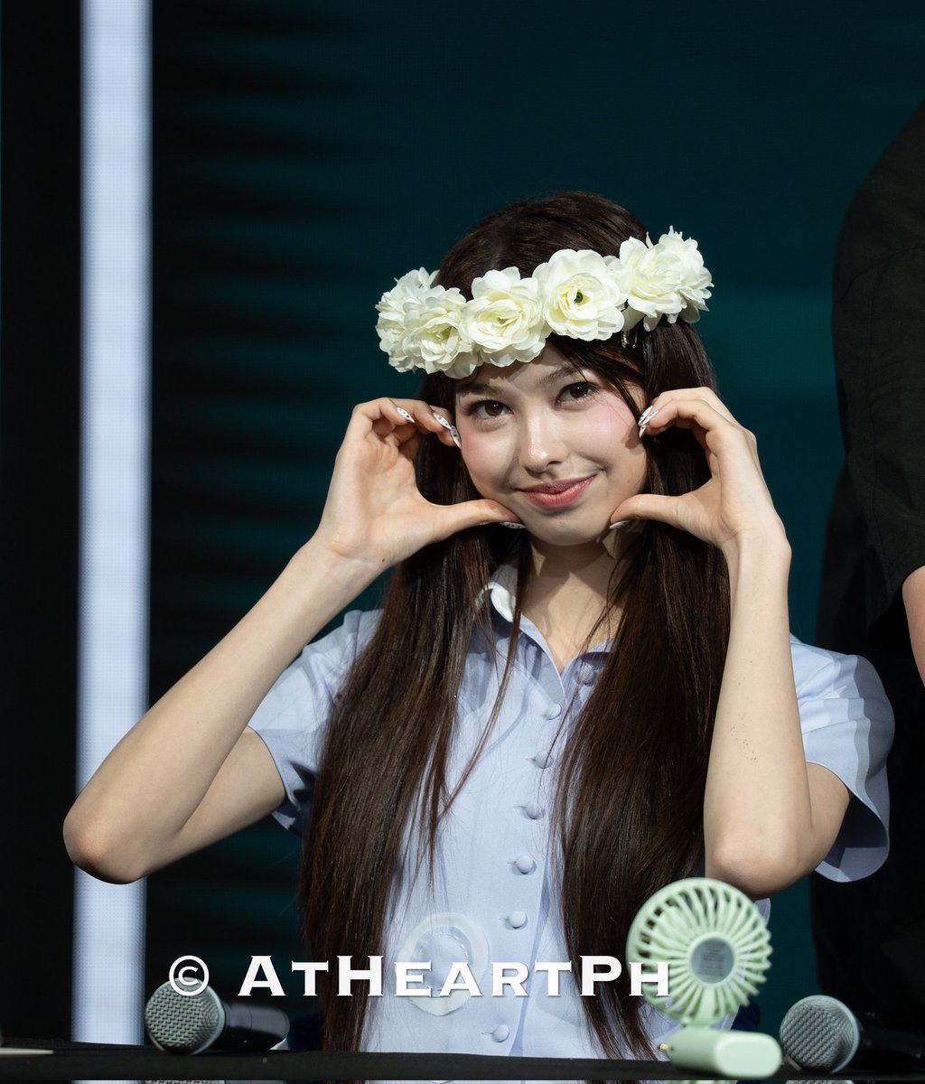 Atheart_X's tweet image. (앳하트) Atheart 미지 Mich 
#AtHeart 
#plotwist