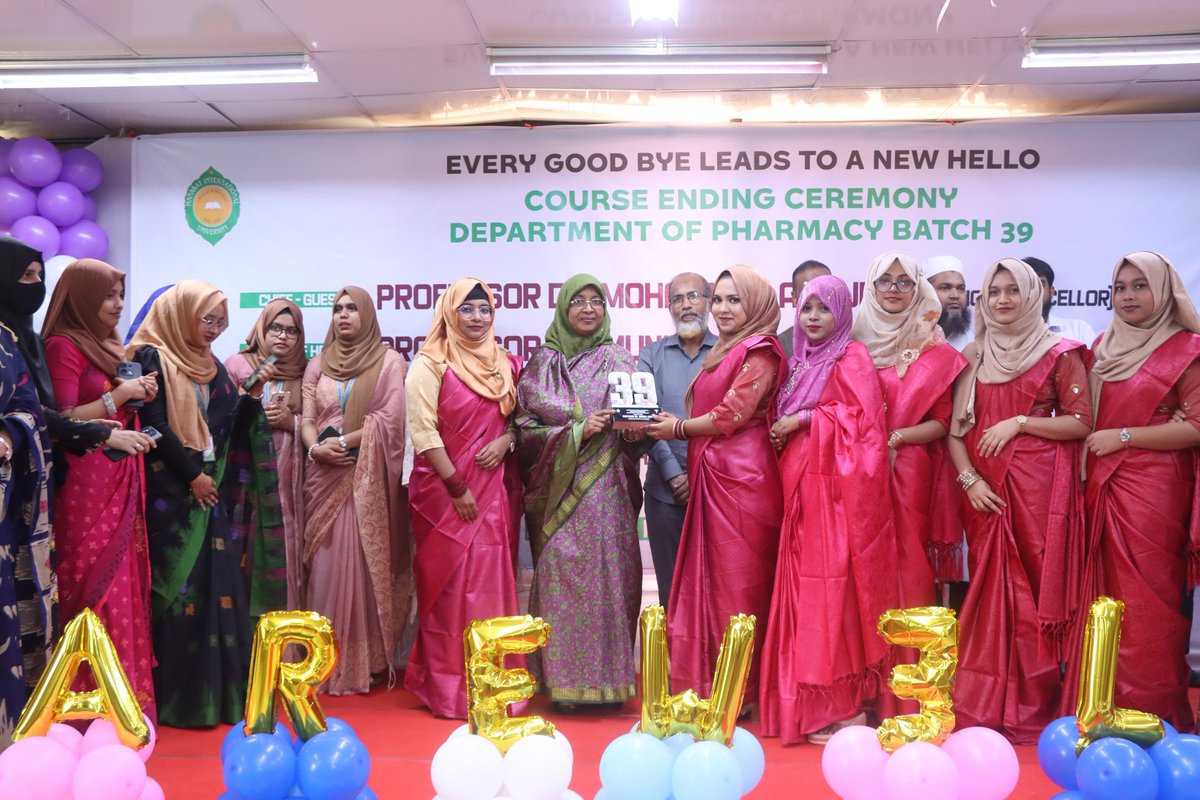 ManaratOfficial's tweet photo. Colorful Farewell of 39th Batch – Department of Pharmacy, MIU https://t.co/SKNWr4uE0X