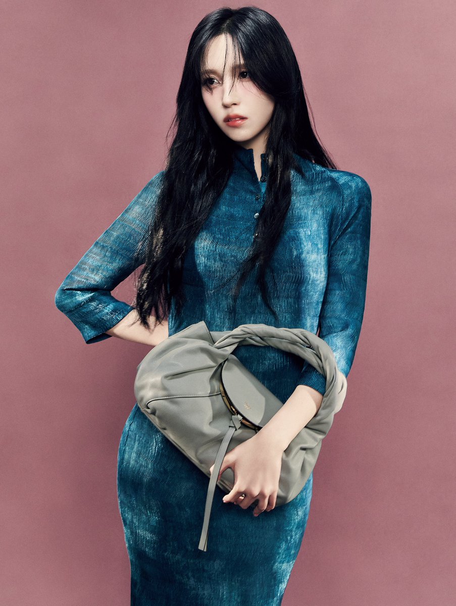 TWICE・MINA 表紙に初登場 『ヌメロ・トウキョウ』10月号 📖8/25(木