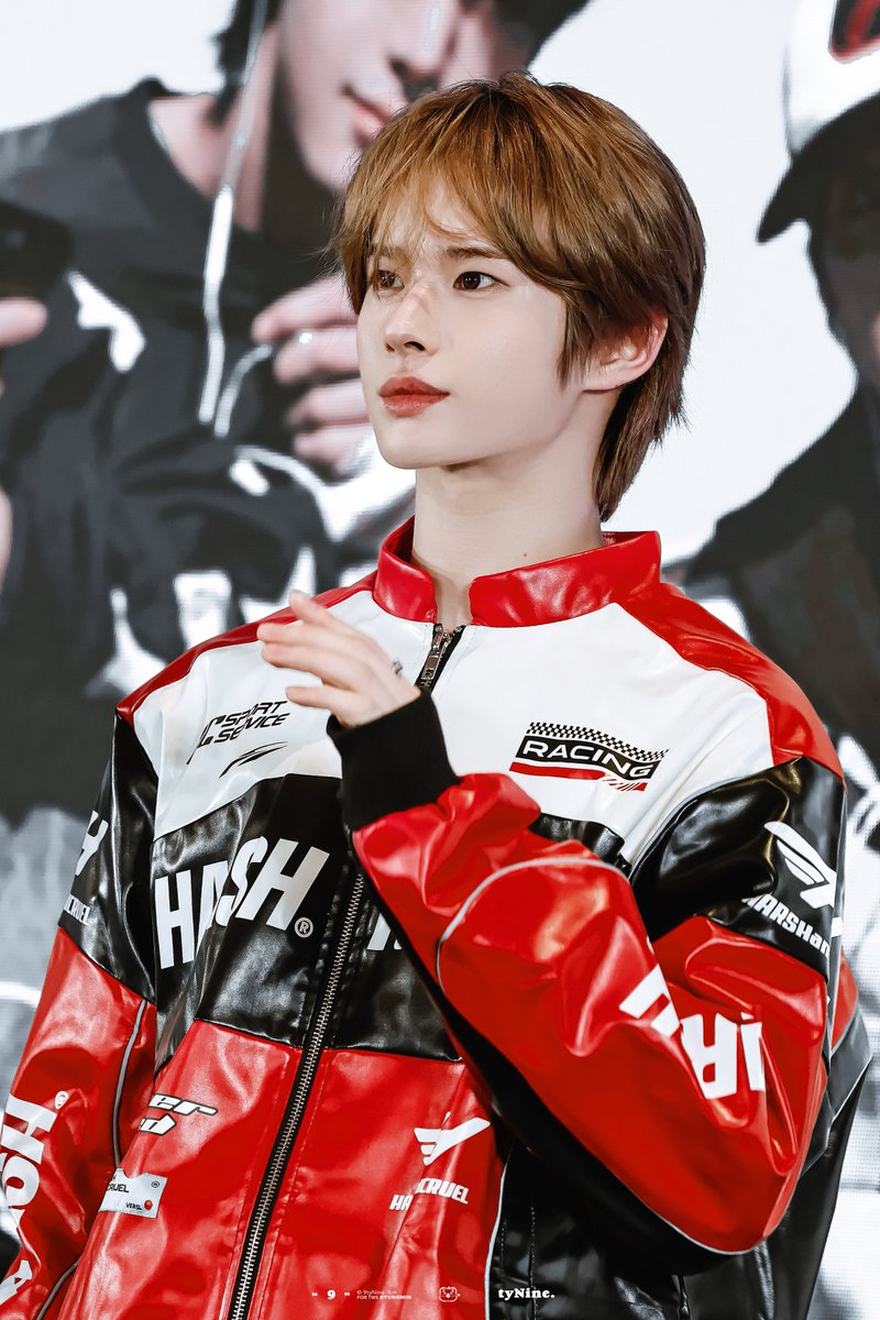 9tyNine_lkm's tweet photo. 250824  |  베이징 이즈위

🏎️

#TWS #투어스 #トゥアス #247WithUs
#KYUNGMIN #경민 #ギョンミン https://t.co/pTvi4Z7V0F
