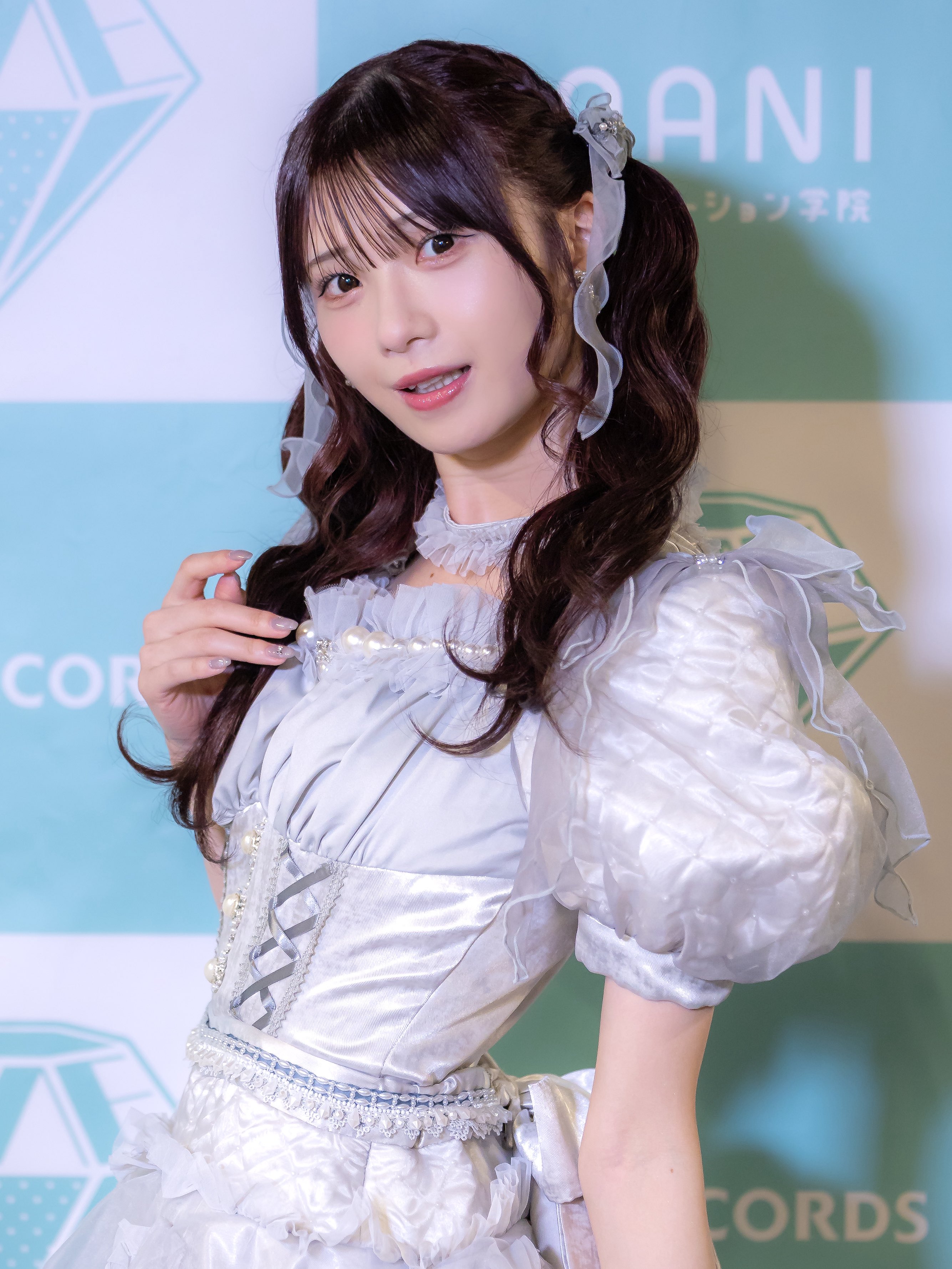 菅波美玲　チェキ　アンクルージュ ≠ME 菅波美玲ちゃん Ank Rougeカタログメイキング - YouTube