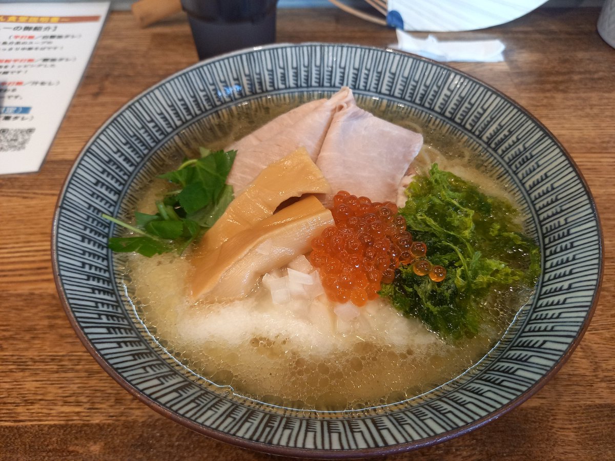 きりん食堂さん✨冷やしトロロ潮煮干しSOBA🙌トロロは良いなぁ☺️このセンスは好きです👏ごちそうさまです💡