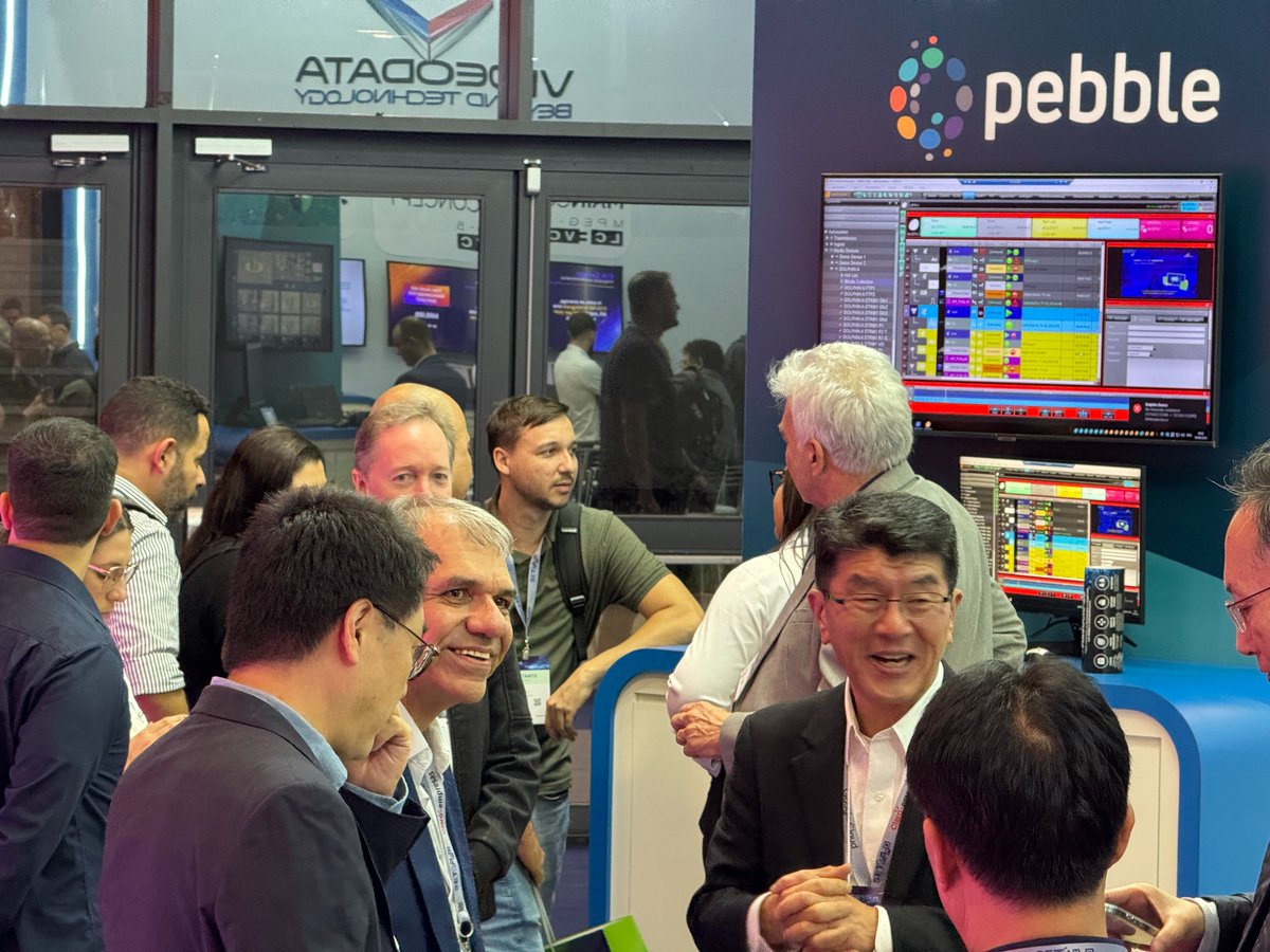 pebbleupdates's tweet photo. ✨ Great atmosphere at #SETExpo 2025 in São Paulo last week!
Always good to connect with customers in Brazil 🤝
Big thanks to our partner @videodatabr for hosting us on their stand.
#PebbleTV #25YearsOfPlayoutExcellence #Pebble25 #PlayoutAutomation #SETExpo2025 https://t.co/A5Sy3WYhQw
