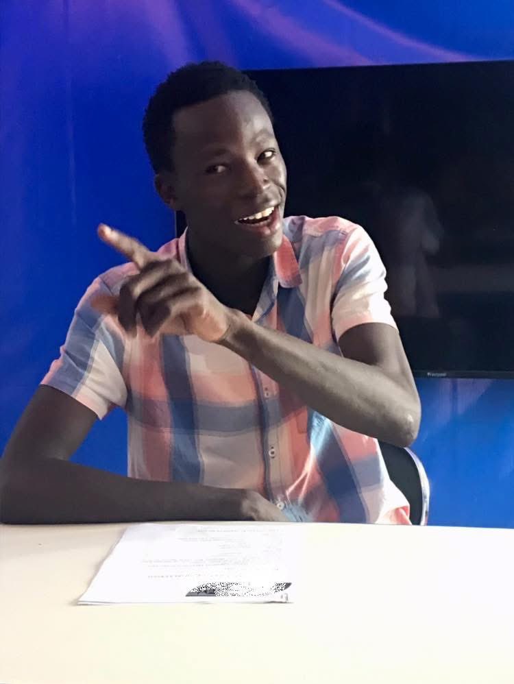 RiccardoShmurda's tweet photo. Vous voyez encore , vous voyez 🤣🤣🤣

#JAVAISLAVISION❤️🖤 https://t.co/ihRL7BPC8j