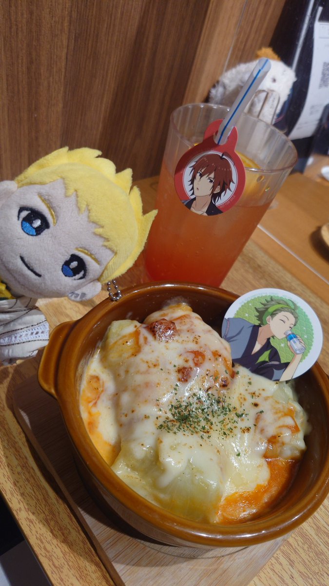 bupy1431's tweet photo. コラボありがとうございます！
初日に来れました！
翔太くんのロールキャベツと冬馬くんのストロベリースカッシュをいただきました！
#SideMらくカフェ https://t.co/WqQg9otGDu