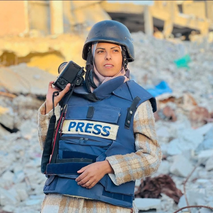 La journaliste gazaouie Maryam abu Daqqa, free-lance, vient d'être assassinée par l'armée israélienne lors d'une frappe visant le complexe médical Nasser à Khan Younis ayant fait 14 morts dont 4 journalistes.
<a href="/RSF_fr/">RSF en français</a>