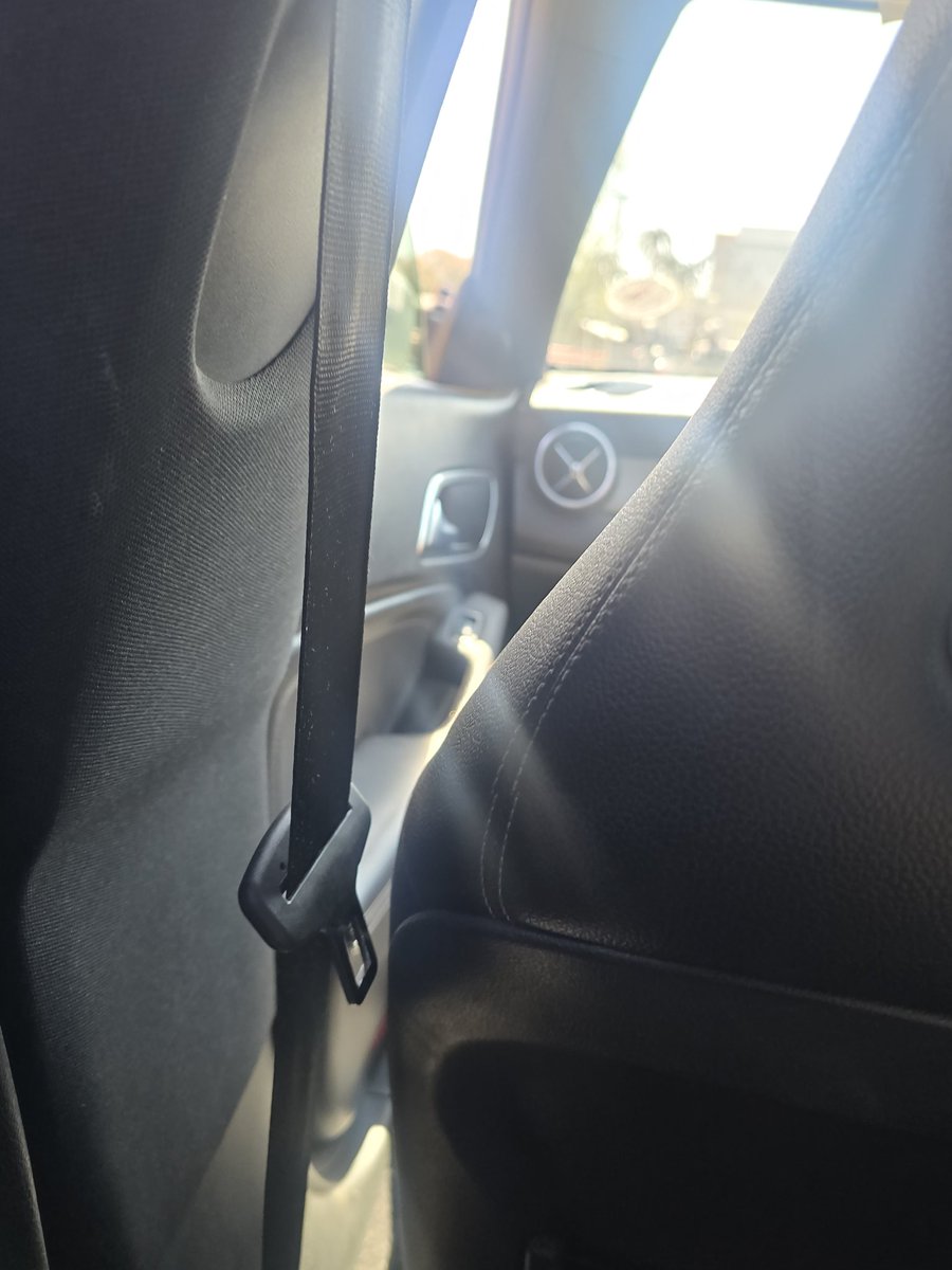 I requested Ubergo cheap for short distance and a Mercedes came to pick me up from Uber black. The economy is bad people are retrenched. We had solid conversations. My driver is a qualified civil engineer who lost his job💔💔💔💔💔 Our government needs to wake up