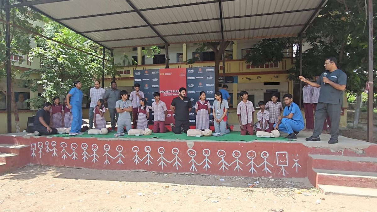 SuchitraAcad's tweet image. Project Pulse Success! 🙌 CPR training at Zilla Parishad High School, Jeedimetla with Star Hospitals. Building a culture of care &amp;amp; saving lives! ❤️ #ProjectPulse #CPRTraining #StarHospitals #CommunityFirst #HealthAwareness