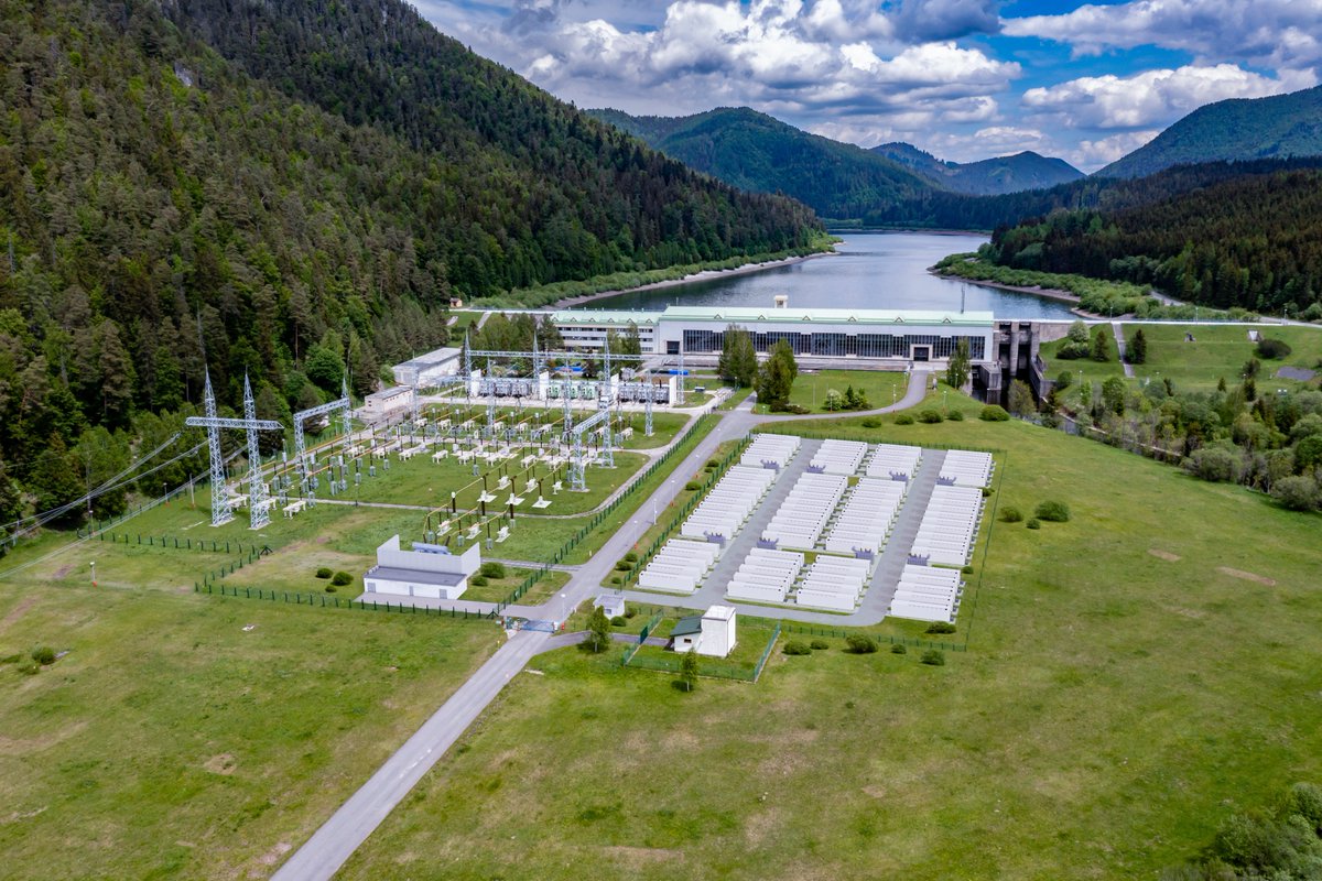 cinea_eu's tweet image. With a €2.1M #EU grant, #CEFEnergy supports the modernisation of Čierny Váh pumped hydro storage in Slovakia!

The SE Integrator project by @Elektrarne will help optimise grid flexibility, reduce system costs and make better use of renewables.

More 👉 europa.eu/!HnhbTq