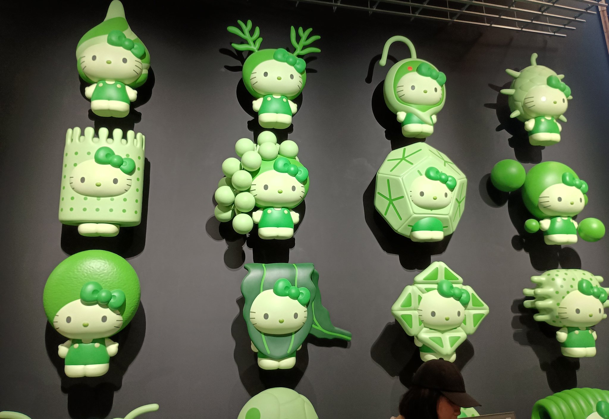 フィギュア約130個　詰め合わせ　ポケモン　コナン　ドラえもん　キティちゃん他 ニシキ（前アカウント乗っ取られました。固定ポストご参照下さい