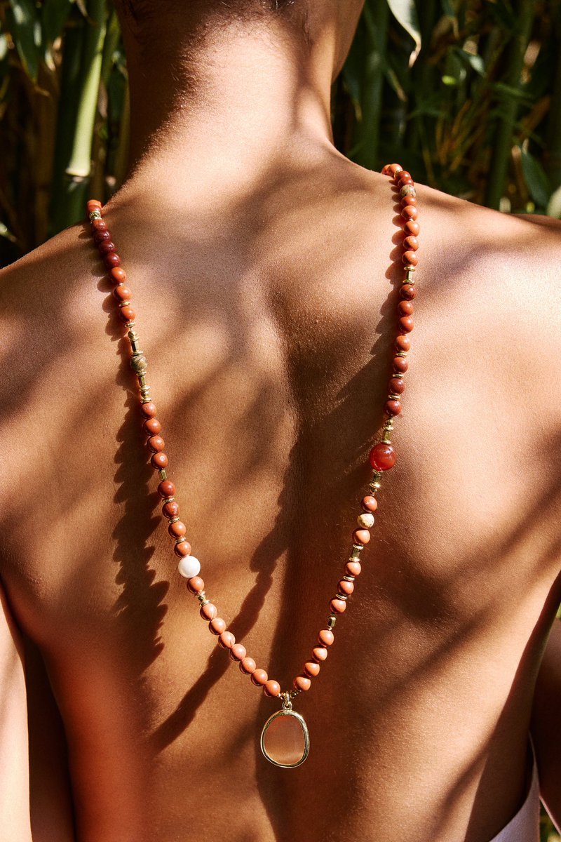 The purest form of freedom under nature’s shade ; a journey stretching to the horizon with the story of stones.