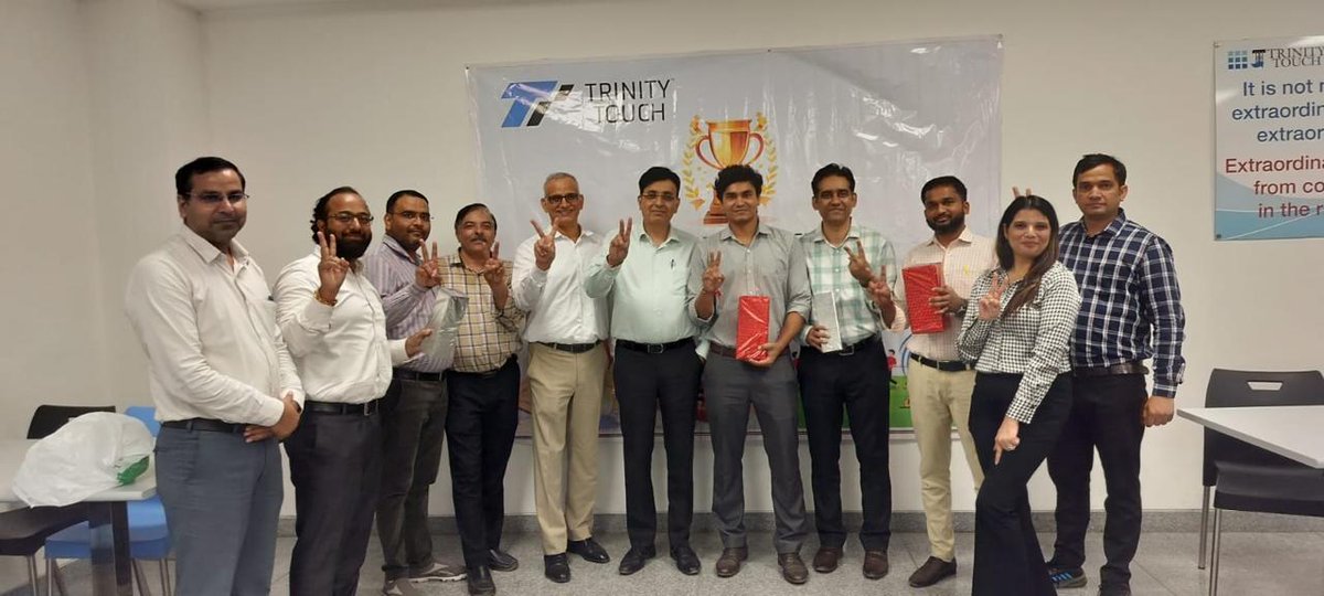 TrinityTouch's tweet image. ♟️ Mind Over Moves

Trinity Touch organised a #chessgame for employees, celebrating strategy and teamwork.

Congratulations to the winners who were awarded for their brilliance! 🏆

#TrinityTouch #EmployeeEngagement #ChessChallenge #TeamSpirit