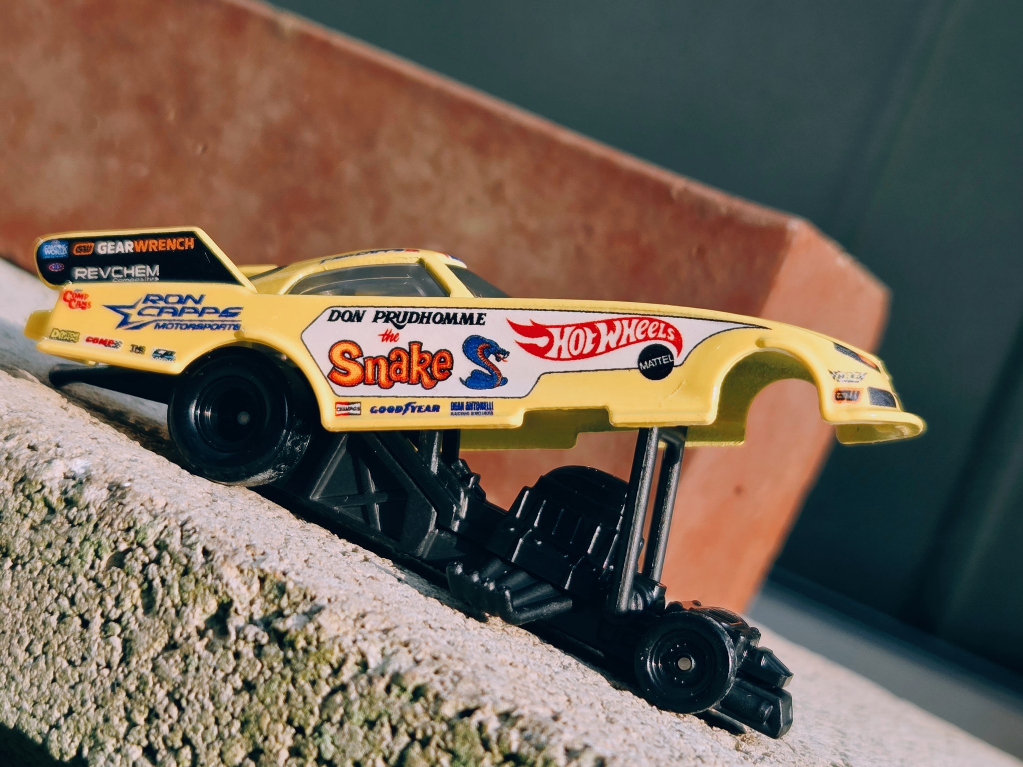 スネーク ファニーカー　1320 ホットウィール(Hot Wheels)|マングースVS.スネーク ファニー