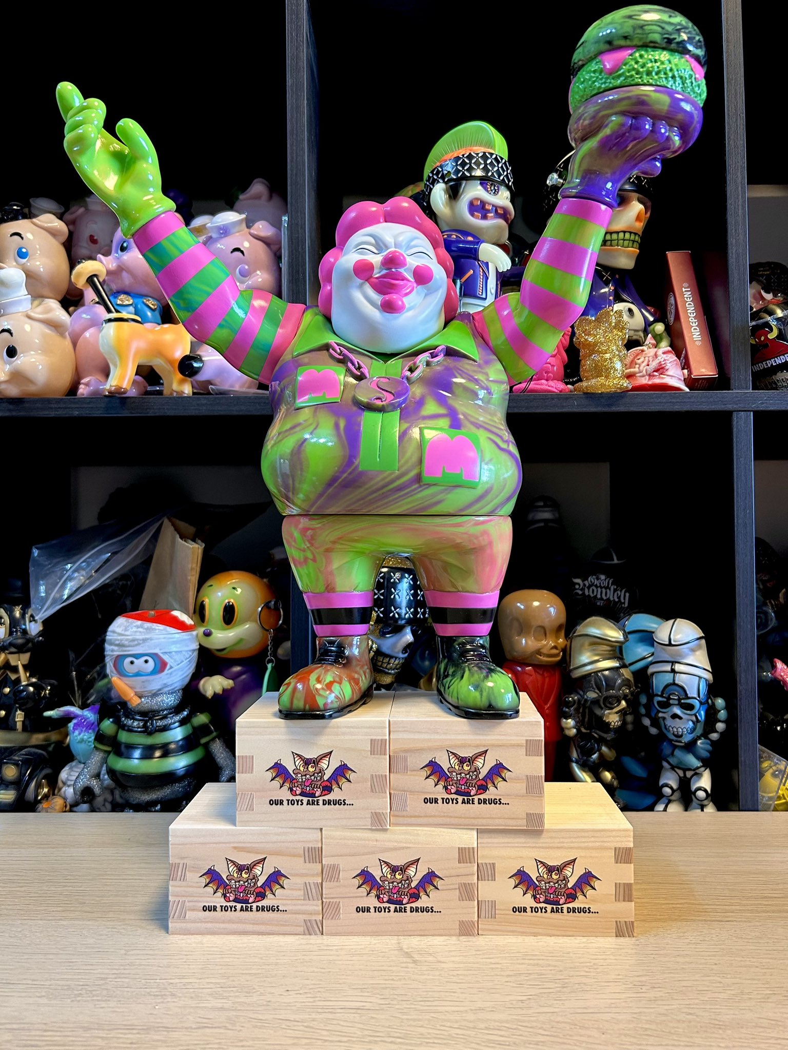 BlackBook Toy (@BlackBookToy) / X