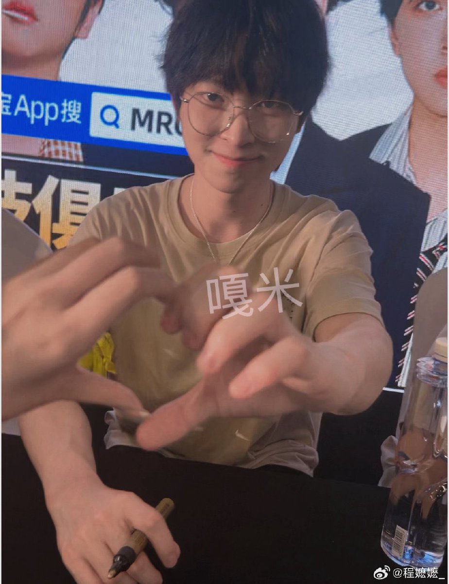 뚜니 tweet media