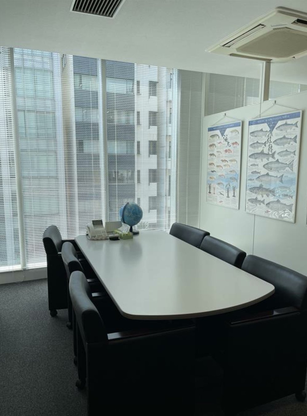 未使用・オフィスにの本店【FC限定品】 社員専用の不思議な筒KINTO 新御茶ノ水 | サテライトオフィスサービス | テレワークに使える