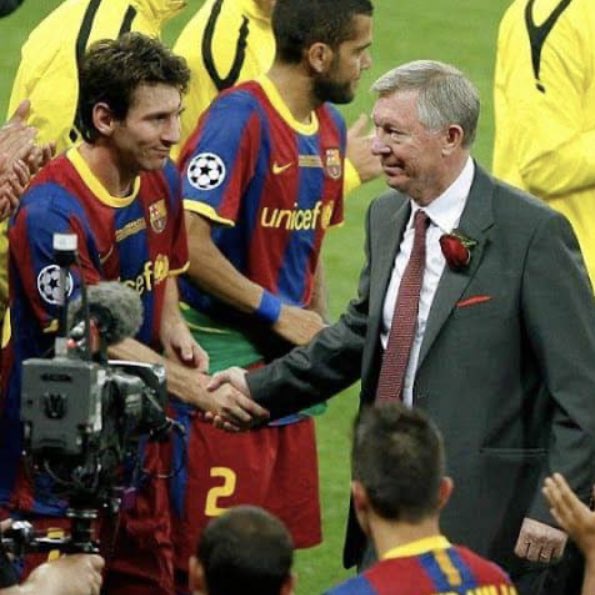 "Barcelona'nın Manchester United'ı yenerek Şampiyonlar Ligi'nde iki finali de kazanmasının ilahi takdiri neydi?"

"Ferguson: Messi'leri vardı!"