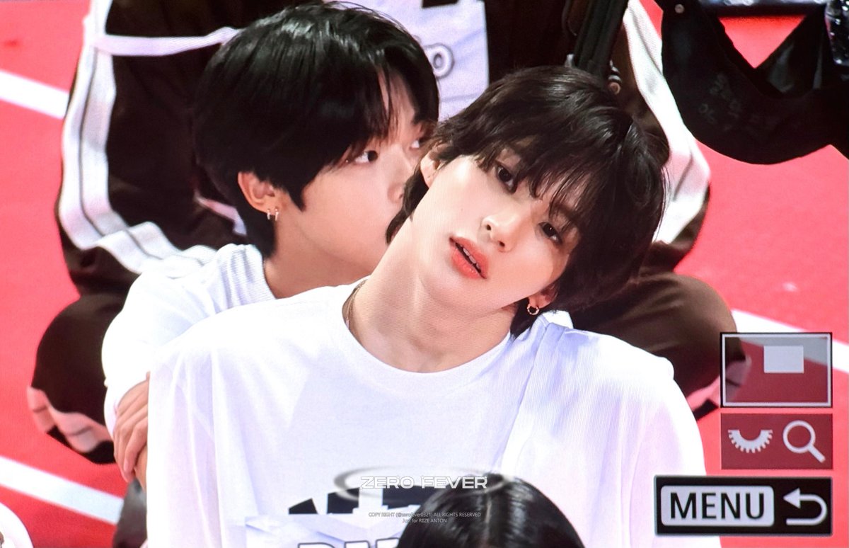 adorableantonny's tweet photo. 앤톤얼굴걍우승.........ㅈㅉ기살어 https://t.co/gVYaXk1K53