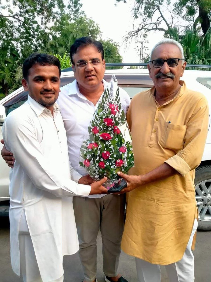 नोखा के लोकप्रिय पूर्व विधायक आदरणीय श्री <a href="/biharibishnoi/">Biharilal Bishnoi</a> जी को जन्मदिन की हार्दिक बधाई एवं शुभकामनाएं 
गुरु जंभेश्वर भगवान का आशीर्वाद आप पर हमेशा बना रहे !
<a href="/BJP4Rajasthan/">BJP Rajasthan</a>