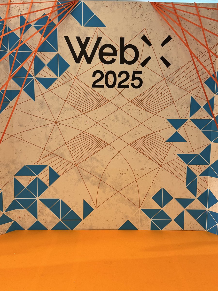 DicksonLau2's tweet image. Tokyo #WebX 🇯🇵
Surrounded by brilliant founders, investors, and builders.
If you’re thinking about Japan, let’s talk — I can connect you with the right people.