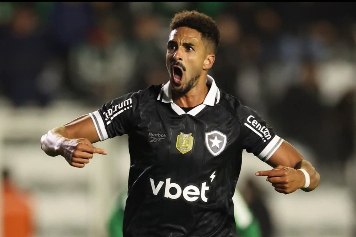 Com Força💪🏽 Crack😎 <a href="/Chris_Ramos11/">Chris Ramos</a> 9️⃣ #VamosBOTAFOGO #Brasileirão2025 #Brasil #RiodeJaneiro #Botafogo #Cadiz