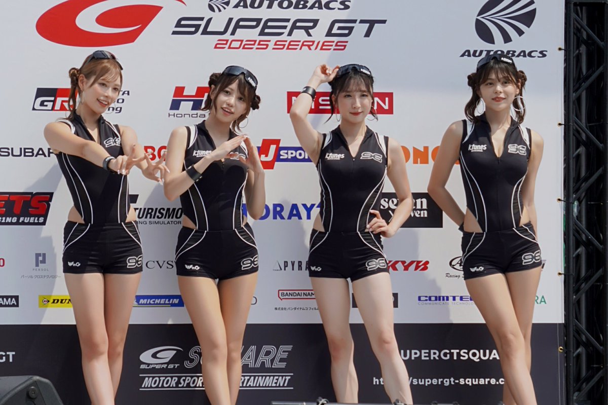 anmaki0811's tweet photo. 2025.8.24 #スーパーGT 第5戦 #鈴鹿サーキット
K-tunes Racing の96号車を応援するWinGの皆さん。
阿比留あんなさん @anna_abirun
弓川いち華さん @yumikawa_ichika
八乙女あんなさん @anchandesu_0119
川田明日未さん @asuminmin217
毎回コスチュームが少しずつ変わってる🤔
#SUPERGT #KTUNE https://t.co/fPFzJ4hoax