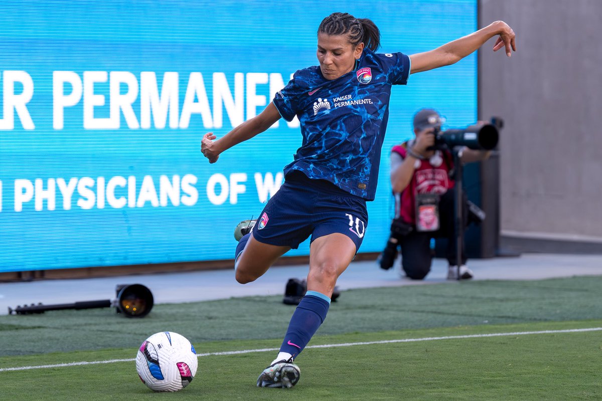 BrennerAaron's tweet photo. Racing Louisville FC vs. San Diego Wave FC

🗞️ @sportingtrib
⚽️ @racinglouisvillefc &amp; @sandiegowavefc
📍 Snapdragon Stadium
📸 Sony A7RV
🔎 Sony 70-200 GM II

FINAL: 1-0  Racing Louisville FC https://t.co/UJ5RAscenP