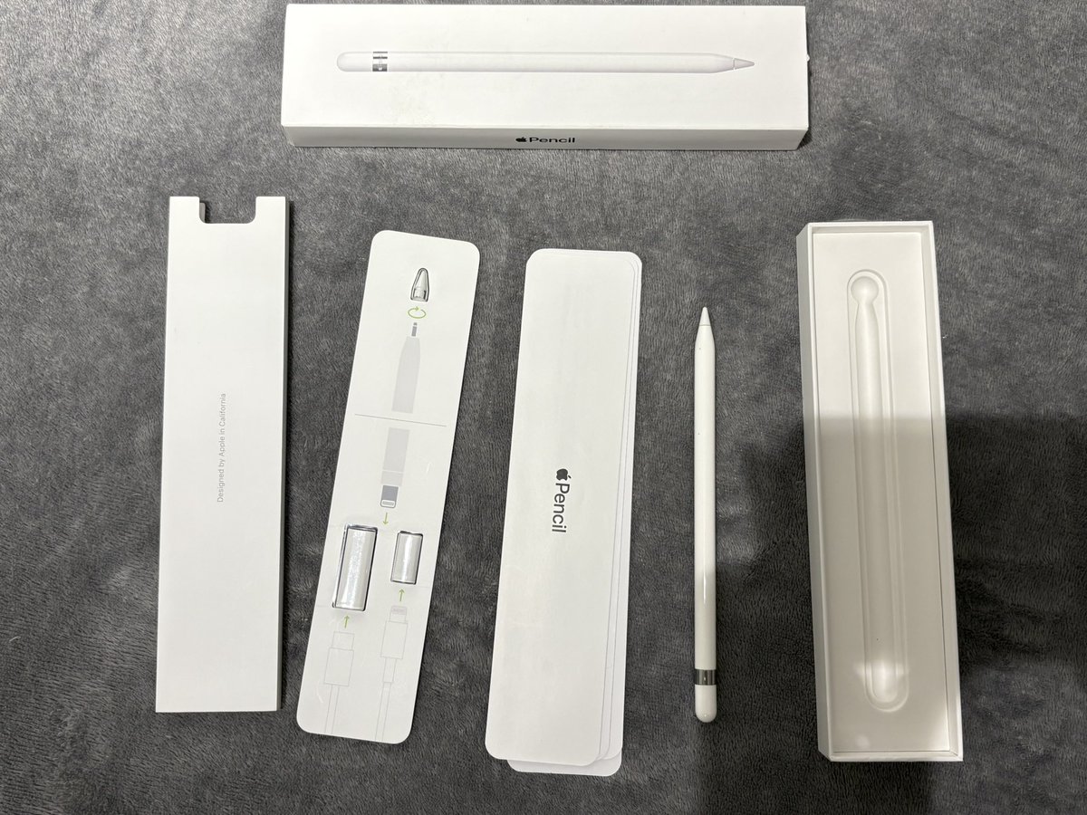 pianelody's tweet image. wts lfb ph apple pencil gen 1 generation 1

🏷️ 4,500 - last price: 4,300
📂 with inclusions (pen tip, type c and old connector)
📦 apple pencil packaging

pay at meet up only (around bacoor cavite or moa)

rfs: need additional for grad fee 😭 pagraduate niyo po ako...

reply inch