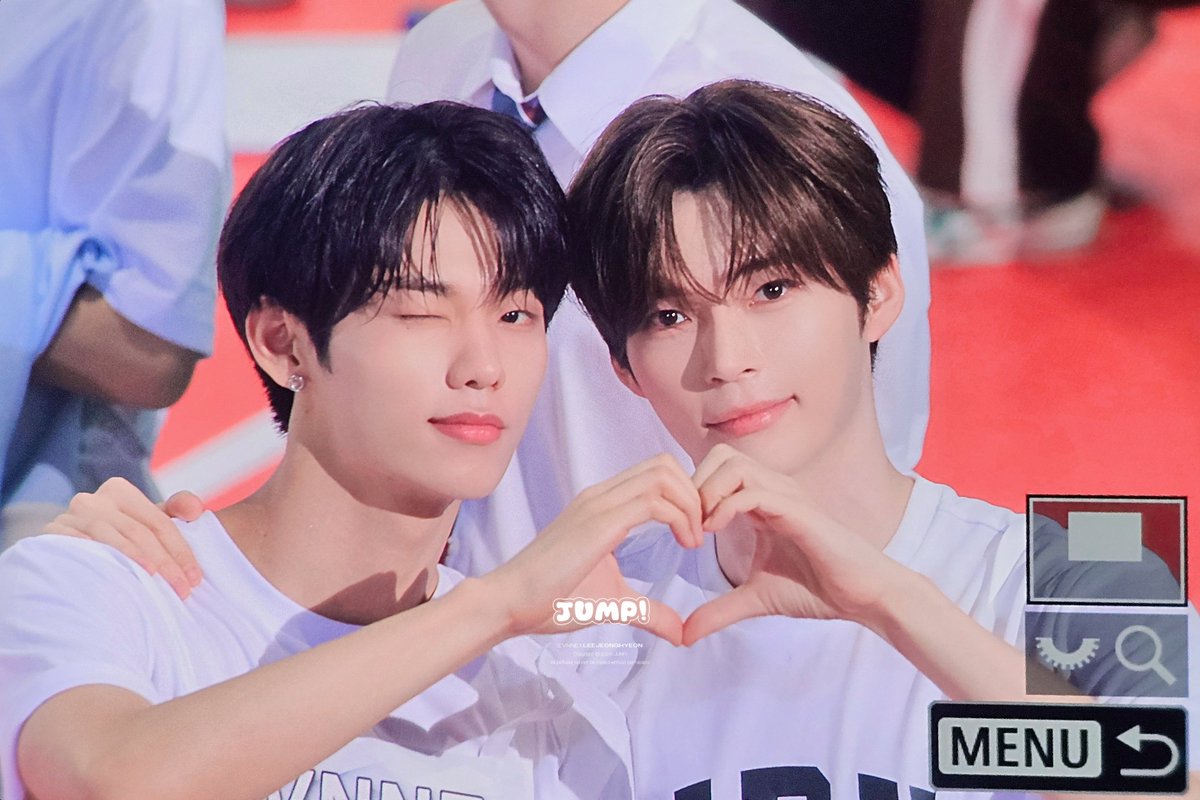 LetsJumpHigh's tweet image. 250825

우와우오ㅓ

#이정현 #LEEJEONGHYEON #EVNNE