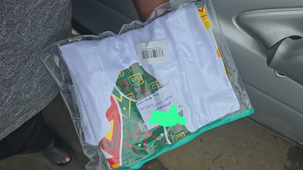 ✨ Afropari Love for My People ✨

This morning I’m parceling out Afropari merchandise across the country, and guess what? I still have some reserved just for my loyal followers! 💚🔥

Here’s how to claim yours:
1️⃣ Register 👉 tinyurl.com/by9r7vjw
2️⃣ Use Promocode: owish
3️⃣