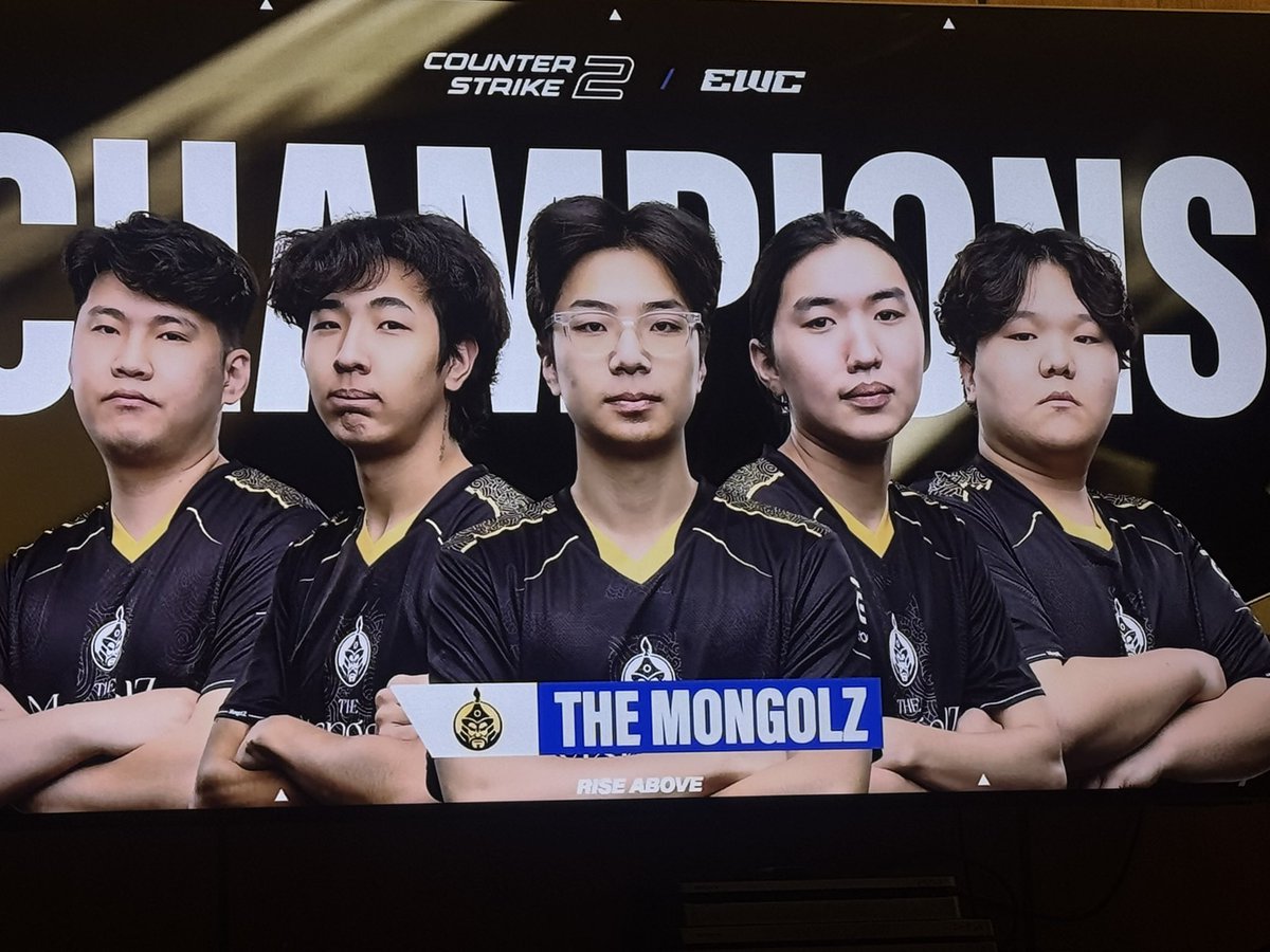 Энэ их сайхан тайлбарласан байна. Бөх хүний хүүхэд би хүртэл сайн ойлгуулж чадаагүй. 
Эх сурвалж: kRo's corner

GenX, Millennials үеийн шинэхэн үзэгч фэнүүд байгаа болохоор CS-ийн тэмцээнүүдийн чансааг Монгол бөхөөр ойлгуулах нэг ийм жишээ авлаа.
👍 CS-ийн хамгийн том тэмцээн нь