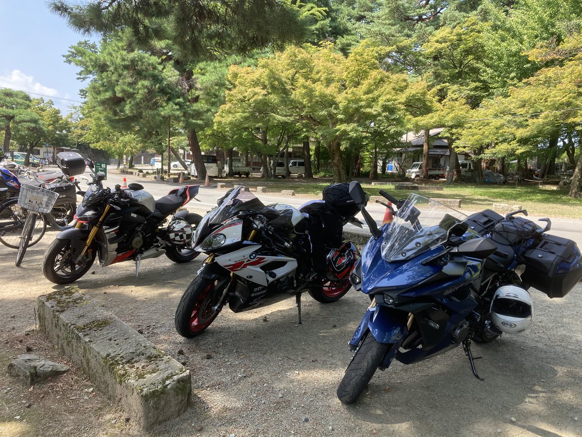 福島ツーリング2日目は鶴ヶ城に来ました