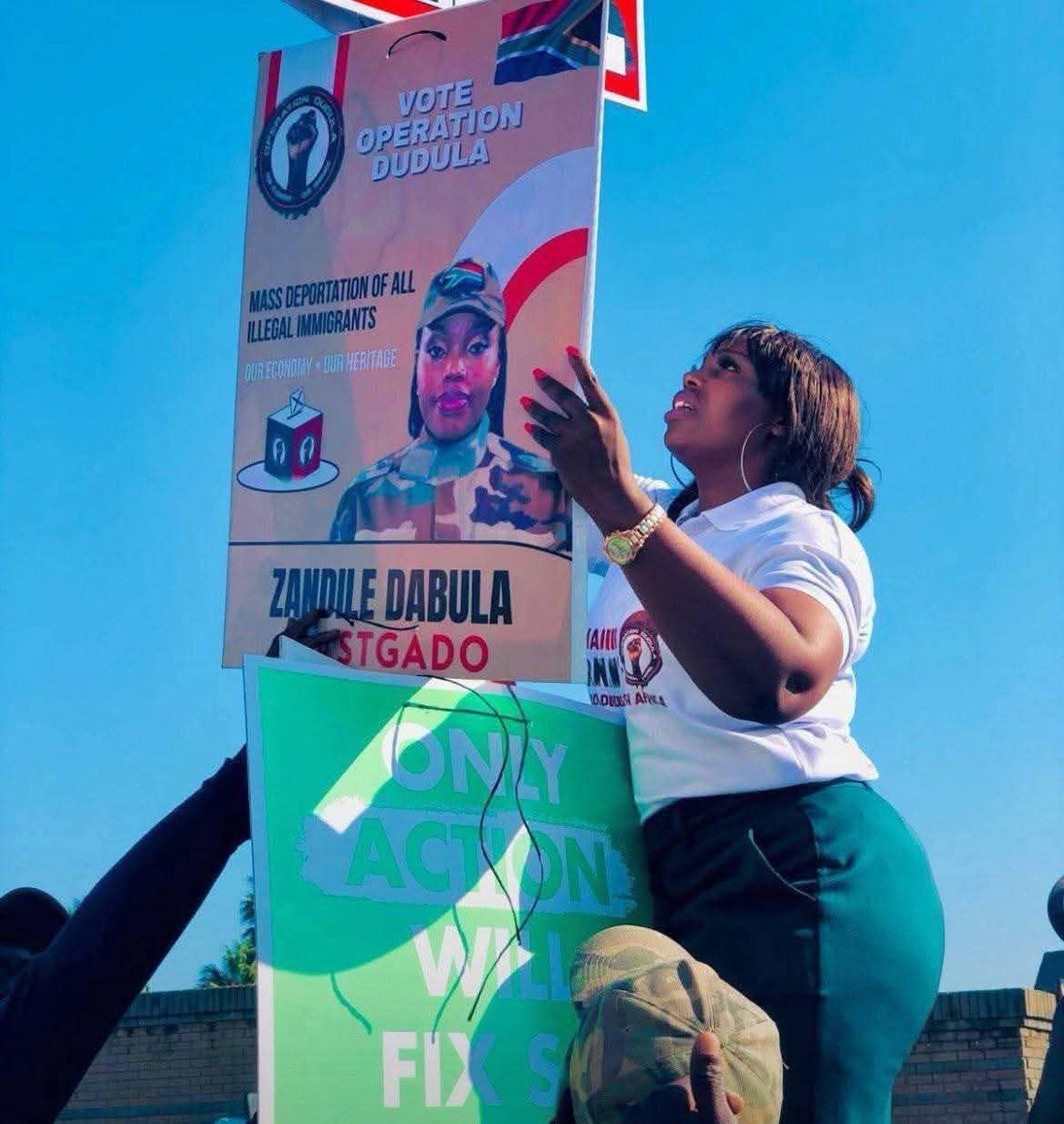 Ms. RSA (@adelaide34418) on Twitter photo Julius Malema <a href="/EFFSouthAfrica/">Economic Freedom Fighters</a> is slowly destroying his political party. New parties such as Dudula <a href="/OperationDudula/">Operation Dudula</a> Mayibuye IAfrika <a href="/mayibuye_afrika/">AFRIKA Mayibuye</a> , MKP <a href="/MkhontoweSizwex/">uMkhonto WeSizwe Party (Official)</a> and Action SA <a href="/Action4SA/">ActionSA</a> would be key players in Gauteng LGE. Julius Malema <a href="/EFFSouthAfrica/">Economic Freedom Fighters</a> is slowly destroying his political party. New parties such as Dudula <a href="/OperationDudula/">Operation Dudula</a> Mayibuye IAfrika <a href="/mayibuye_afrika/">AFRIKA Mayibuye</a> , MKP <a href="/MkhontoweSizwex/">uMkhonto WeSizwe Party (Official)</a> and Action SA <a href="/Action4SA/">ActionSA</a> would be key players in Gauteng LGE.