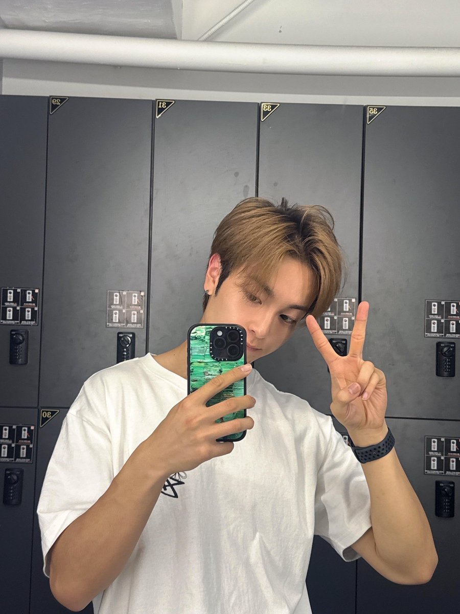 오운완!! 그리고 모두 월요팅👍🔥

#캐치더영 #CATCHTHEYOUNG #CTY
#남현 #NAMHYUN