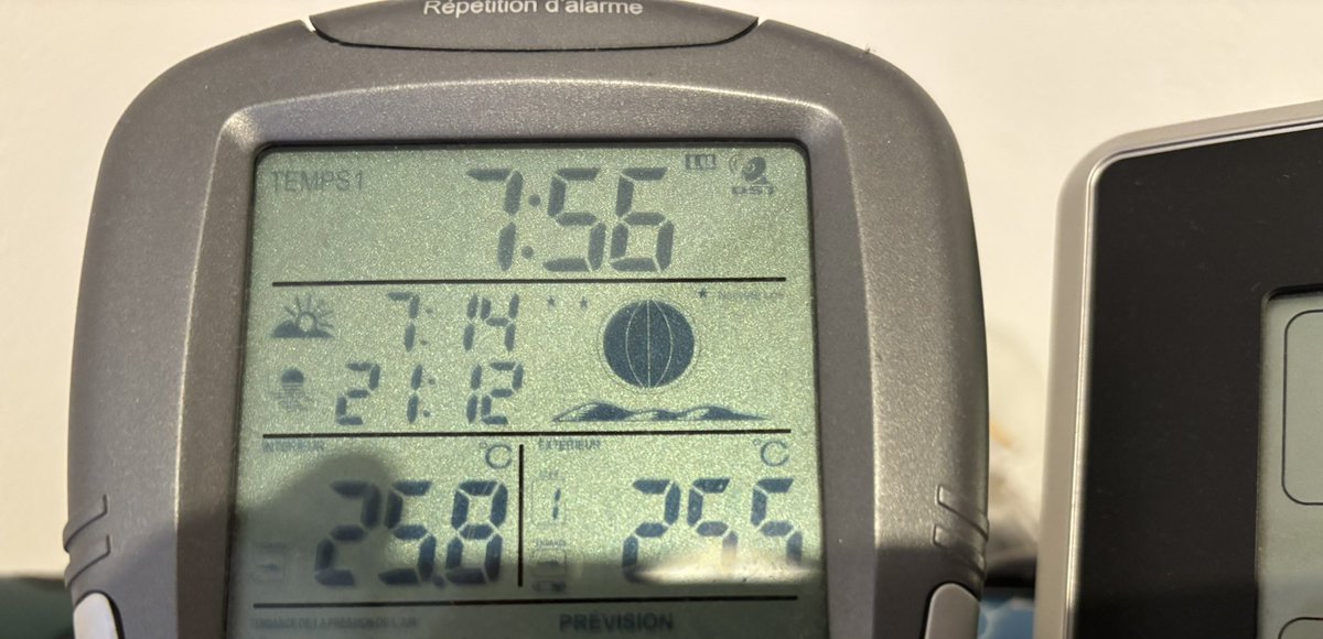 neverexplain61's tweet image. #PortLeucate 08h00 😉😊